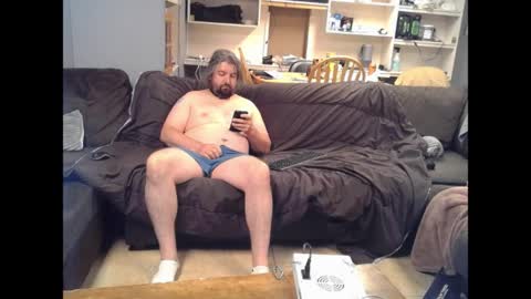 Snapshot of slimdizzy64 chatting on 06/06/26, 05:39 slave drew or slut online show from 06/06/26, 05:39