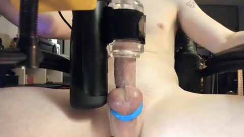 Slimguerrilla online show from 11/08/25, 03:45