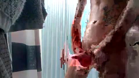 Snapshot of slimjpickin chatting on 12/31/24, 04:14 slimjpickin online show from 12/31/24, 04:14