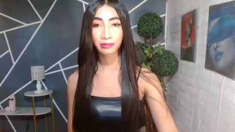 slimprettyjoira online show from 04/27/26, 05:49