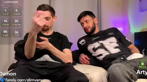 Art  online show from 01/16/26, 06:45