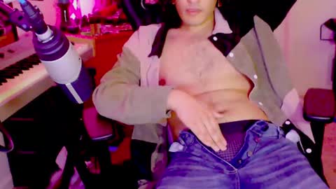 sloburnbabyx online show from 03/08/25, 12:11