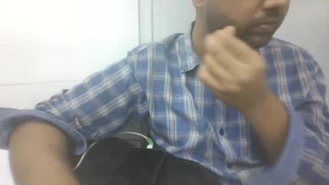 Snapshot of slothslav chatting on 02/01/25, 10:48 slothslav online show from 02/01/25, 10:48