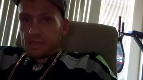 Snapshot of slowiesaydatden chatting on 11/08/25, 05:12 slowiesaydatden online show from 11/08/25, 05:12