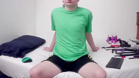 Little Slut online show from 10/21/25, 02:51