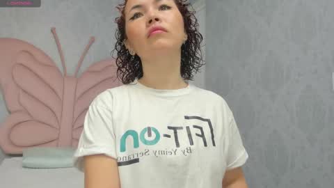 Paola  online show from 03/06/25, 11:03