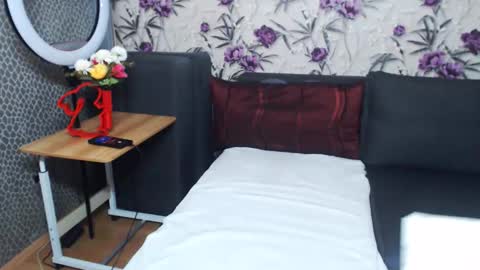 slutihmami online show from 04/19/26, 02:16