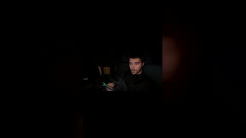 Snapshot of slutsandblunts chatting on 02/18/26, 07:15 slutsandblunts online show from 02/18/26, 07:15