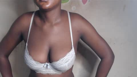 sluttx_choco online show from 05/25/26, 10:43