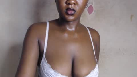 sluttx_choco online show from 06/02/26, 11:45