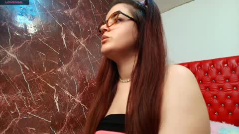 Snapshot of slutty_milf_bitch chatting on 04/03/26, 12:14 Ana online show from 04/03/26, 12:14