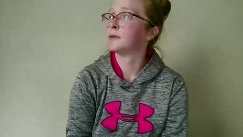 Snapshot of slutty_redhead3 chatting on 09/21/25, 04:30 Slutty redhead3 online show from 09/21/25, 04:30