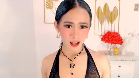 mia online show from 03/03/25, 12:26