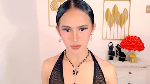 mia online show from 03/06/25, 12:00