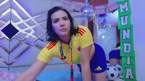 Snapshot of sluttyandmature chatting on 06/11/26, 12:25 MARCELA online show from 06/11/26, 12:25