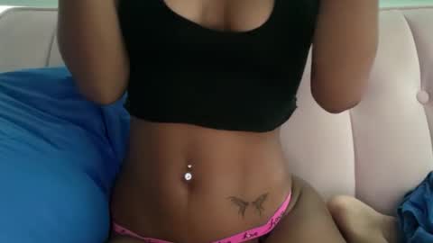 Jade online show from 10/16/25, 01:06