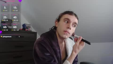 Natsu online show from 12/03/25, 06:39