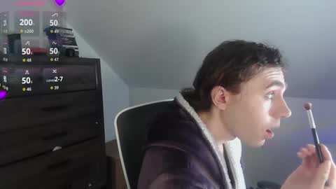 Natsu online show from 03/17/26, 04:54