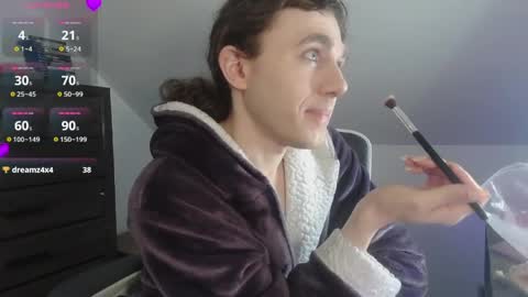 Natsu online show from 03/24/26, 03:06