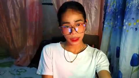 Snapshot of sluttypatotie chatting on 04/01/26, 06:05 sluttypatotie online show from 04/01/26, 06:05