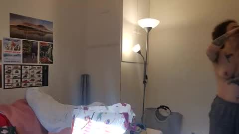 SluttySuzie17 online show from 04/30/26, 08:09