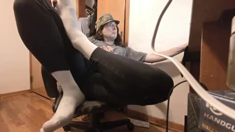 Snapshot of sluttywolfboi chatting on 04/03/26, 01:14 sluttywolfboi online show from 04/03/26, 01:14