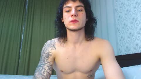 Gus online show from 10/18/25, 03:46