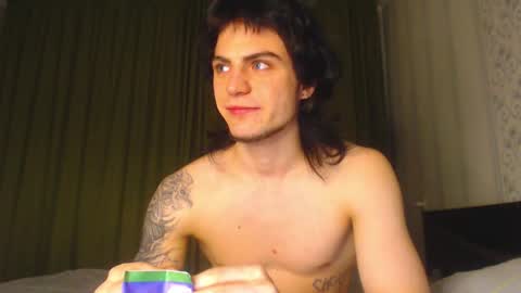 Gus online show from 10/27/25, 05:39