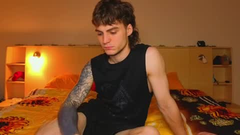 Gus online show from 06/03/26, 08:25