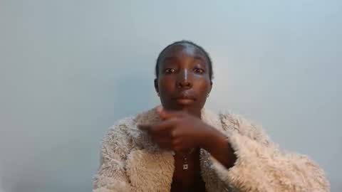 sly_rose online show from 11/09/25, 04:27