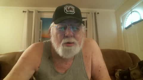 Snapshot of slydevi1 chatting on 11/14/25, 08:40 Slydevil online show from 11/14/25, 08:40