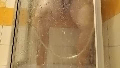 transmisin gratuita bajo demanda  free broadcast on demand online show from 04/23/26, 12:45