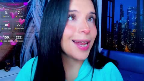 Mariana Torres online show from 01/17/25, 02:39