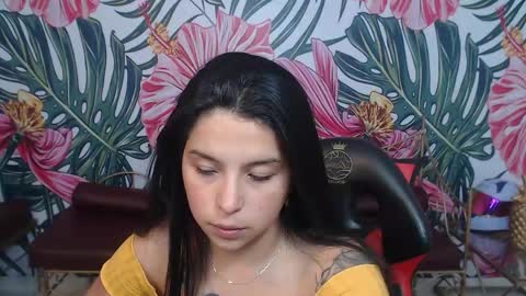 Mariana Torres online show from 05/15/26, 01:34