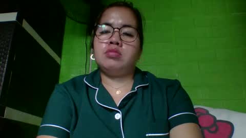 Lovewella online show from 12/18/25, 01:11