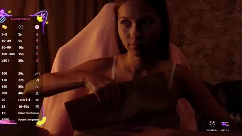 Emma online show from 10/22/25, 06:18