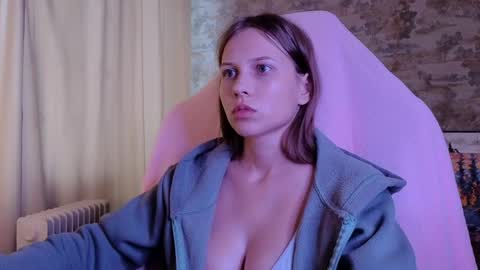 Emma online show from 04/09/26, 06:19