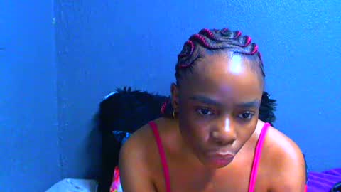 Snapshot of smallboobsxx chatting on 06/27/26, 12:44 smallboobsxx online show from 06/27/26, 12:44