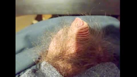 Small Hairy Uncut online show from 01/14/26, 08:42