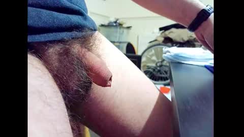 Snapshot of smallhairyuncut chatting on 05/01/26, 11:20 Small Hairy Uncut online show from 05/01/26, 11:20