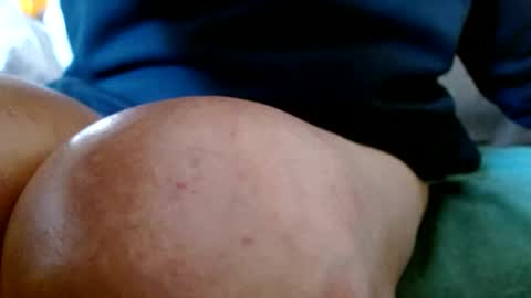 smallmalelass online show from 10/15/25, 09:48