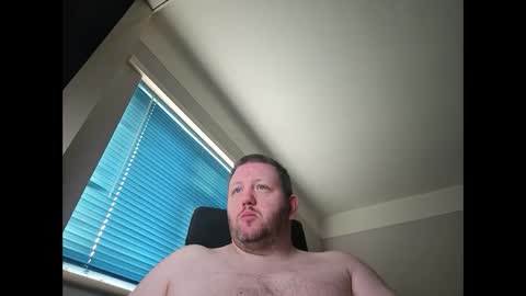 smallone19832 online show from 12/03/24, 09:33