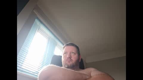 smallone19832 online show from 12/17/24, 09:28