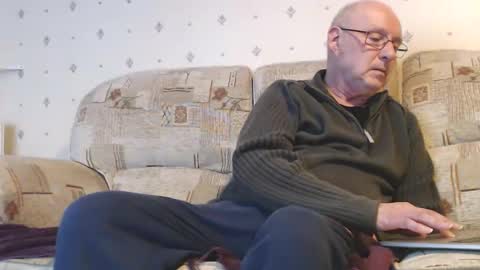 Steve online show from 12/17/24, 09:16