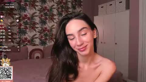 Snapshot of smart_eliz chatting on 07/06/26, 01:24 Elizabeth online show from 07/06/26, 01:24