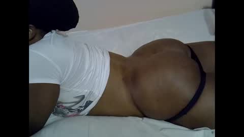 smart_lilly online show from 12/20/25, 06:48