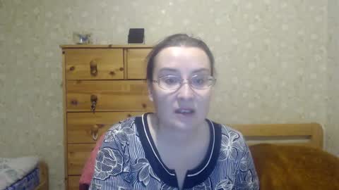 smart_rose online show from 02/06/25, 02:15