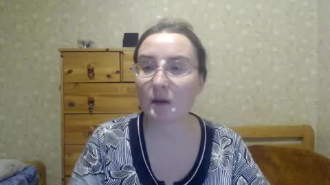 smart_rose online show from 02/09/25, 08:02