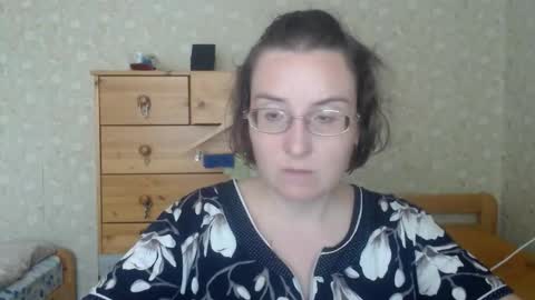 smart_rose online show from 09/15/25, 12:16