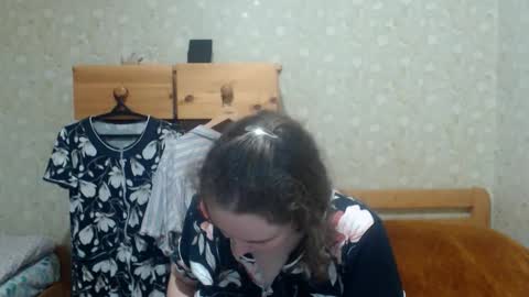 smart_rose online show from 10/12/25, 02:16